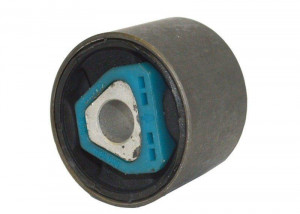 Сайлентблок 31 12 1 136 605 BMW