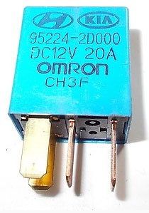 Реле противотуманной фары 952242D000 HYUNDAI KIA